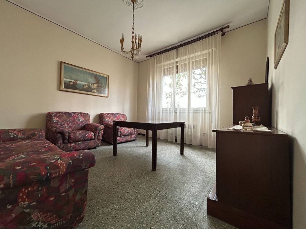 Villa a Quistello in Via Guglielmo Oberdan - Foto 5