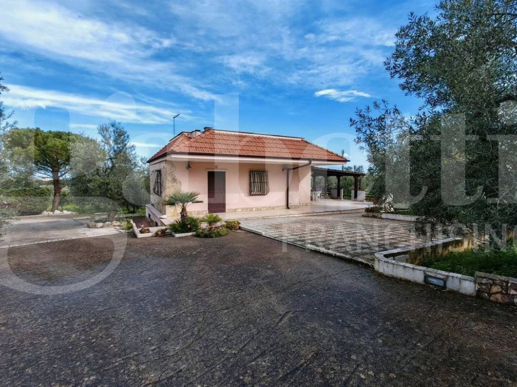 Villa a Trani in Via dei Gelsi - Foto 4