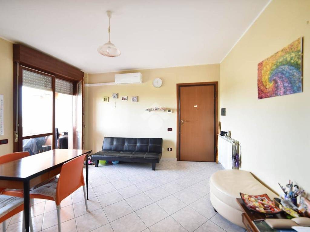 Appartamento a Selargius in Via Sulcis, 15 - Foto 3