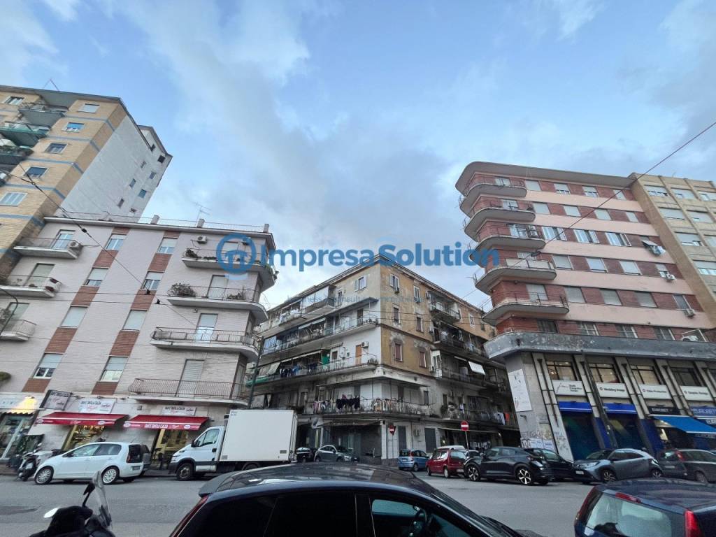Immobile a Napoli in Corso Arnaldo Lucci - Foto 2
