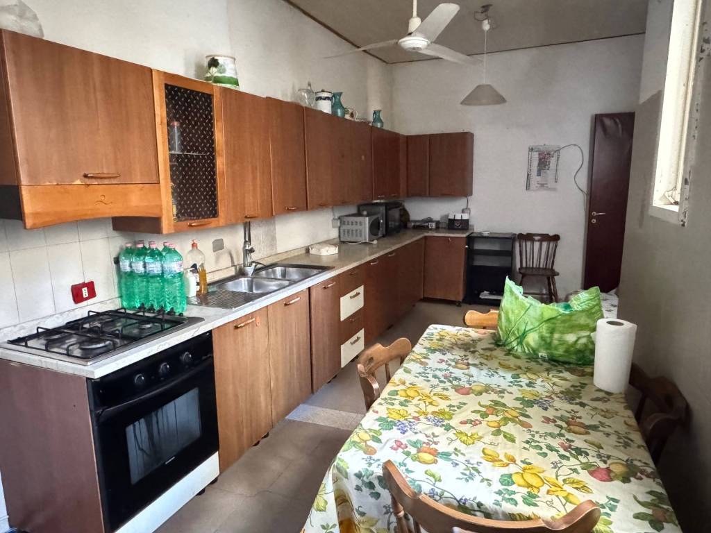 Casa indipendente a Floridia in Via Edmondo De Amicis - Foto 2