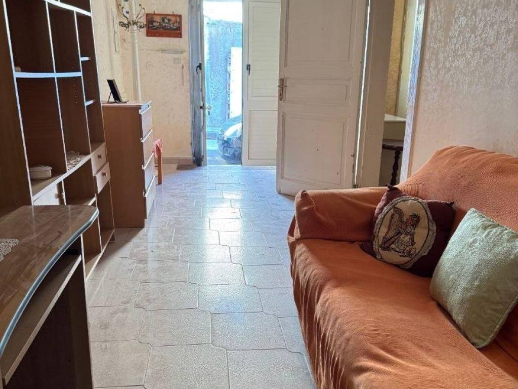 Casa indipendente a Floridia in Via Edmondo De Amicis - Foto 5