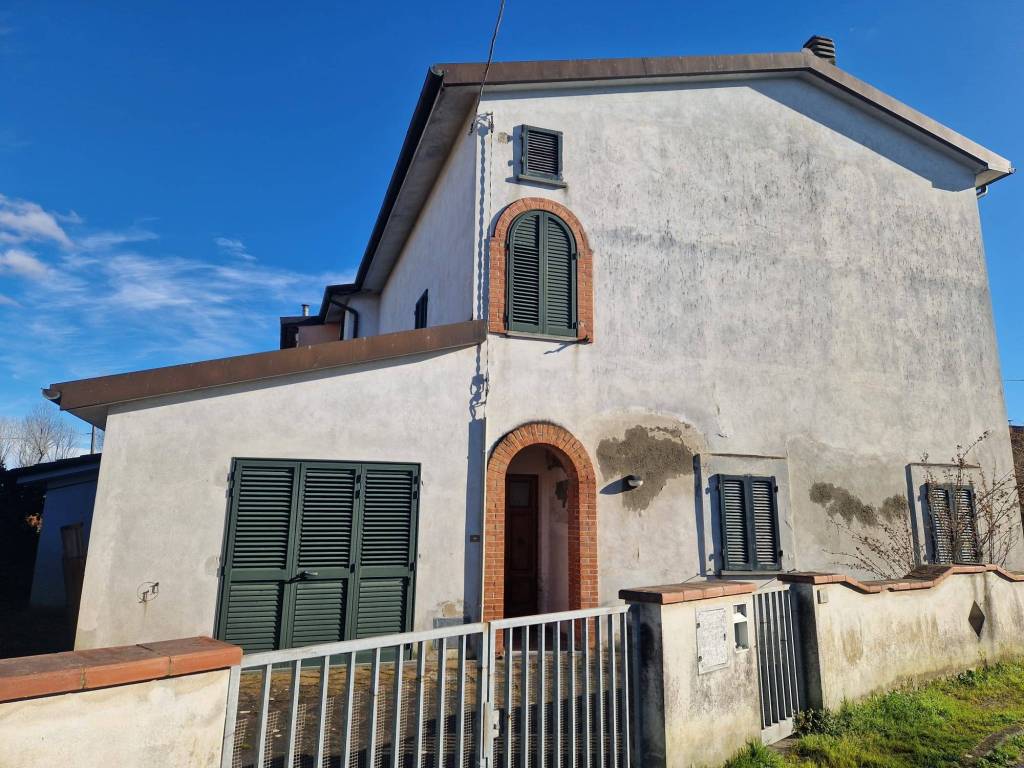 Casa indipendente a Cascina - Foto 2