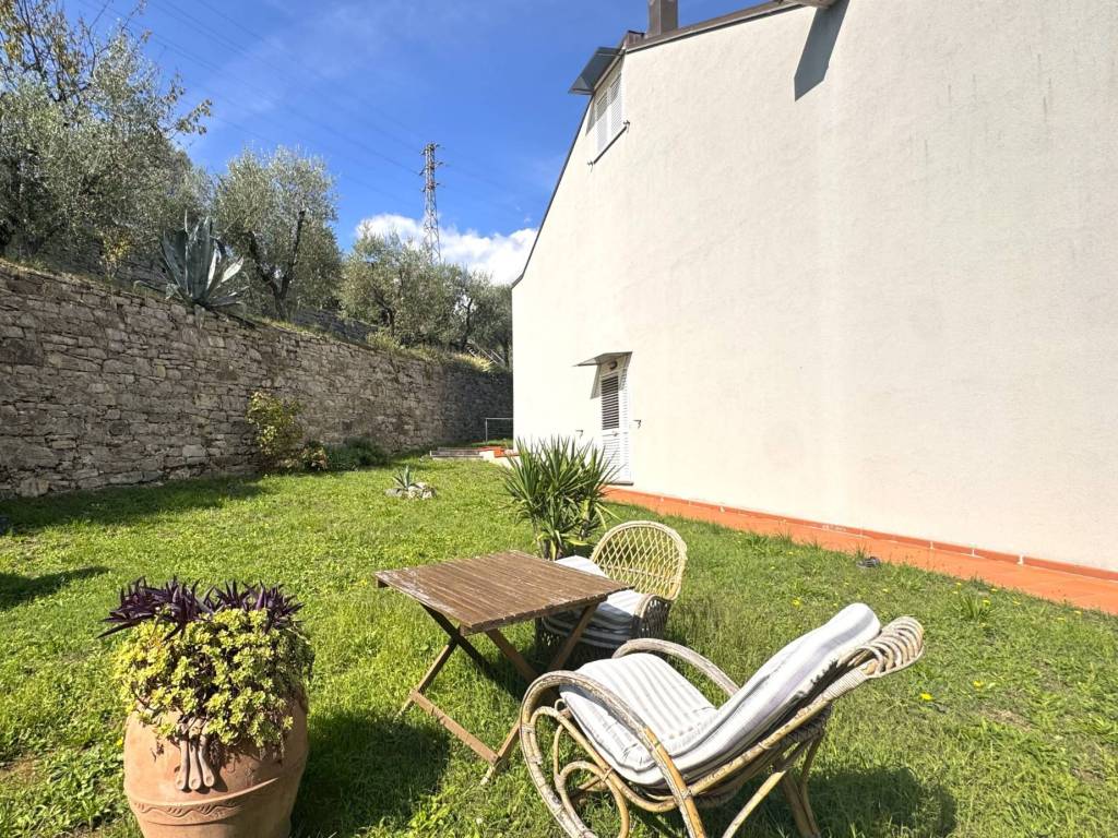 Villa a Vaiano in Via dell'Apparita - Foto 3