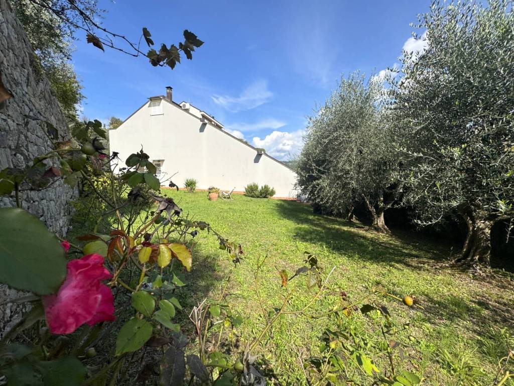Villa a Vaiano in Via dell'Apparita - Foto 5