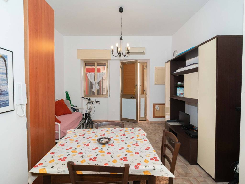 Casa indipendente a Letojanni in via Enrico Toti, 11 - Foto 4