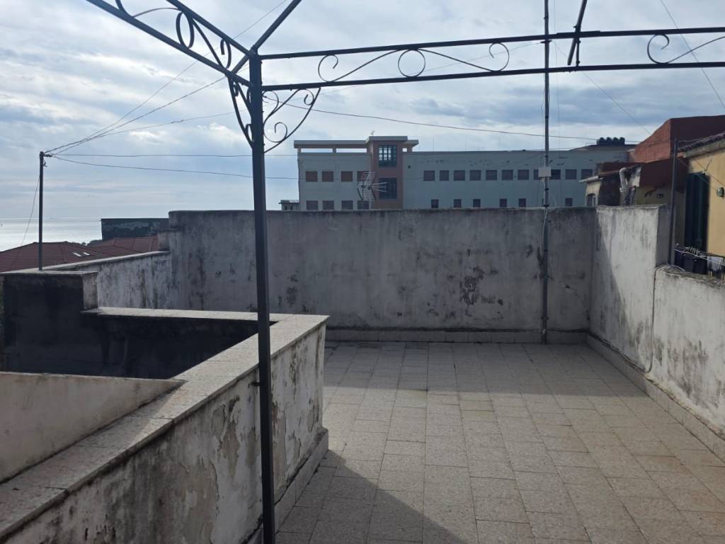 Casa indipendente a Acireale in Via Pennisi, 1 - Foto 2