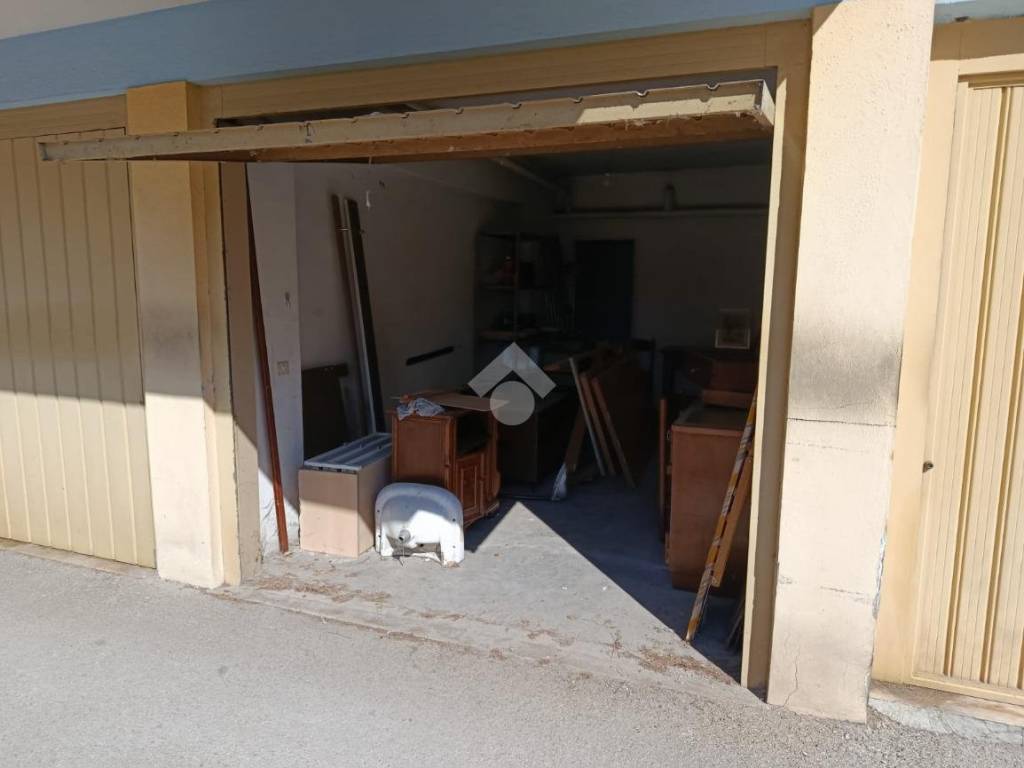 Box / garage a Alatri in Via calabria - Foto 4