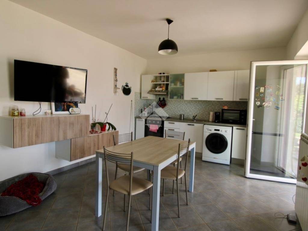Rustico / casale a Montalto di castro in Strada del Fiora, 19 - Foto 4