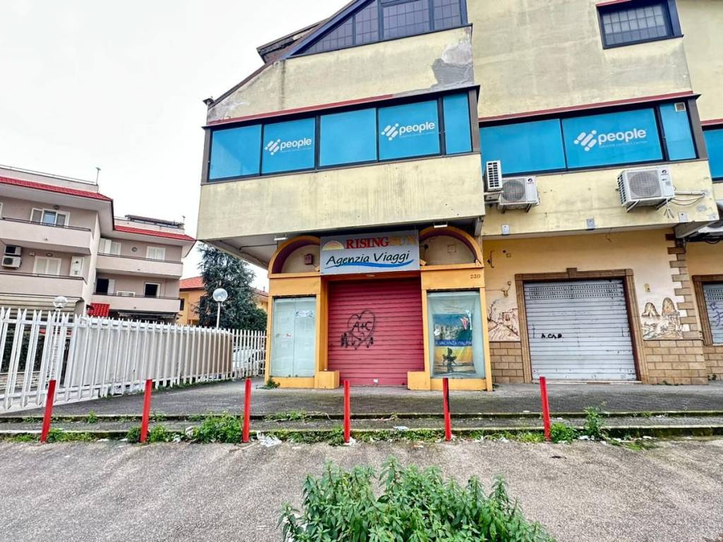 Immobile a Napoli in Strada Provinciale di Caserta, 234 - Foto 2