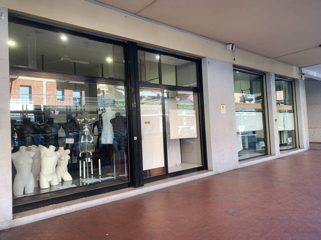 Immobile a Bologna in Via Alessandro Stoppato, 33 - Foto 2
