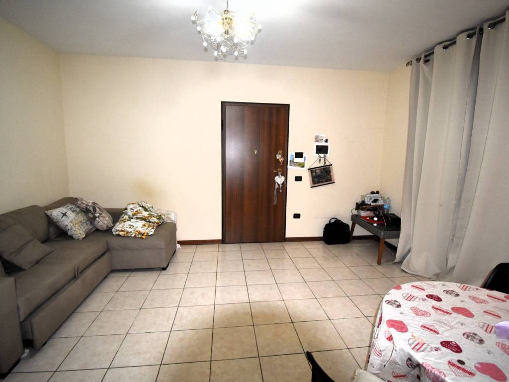 Appartamento a Gualtieri in Via Martiri 7 Luglio 1960, 20 - Foto 5