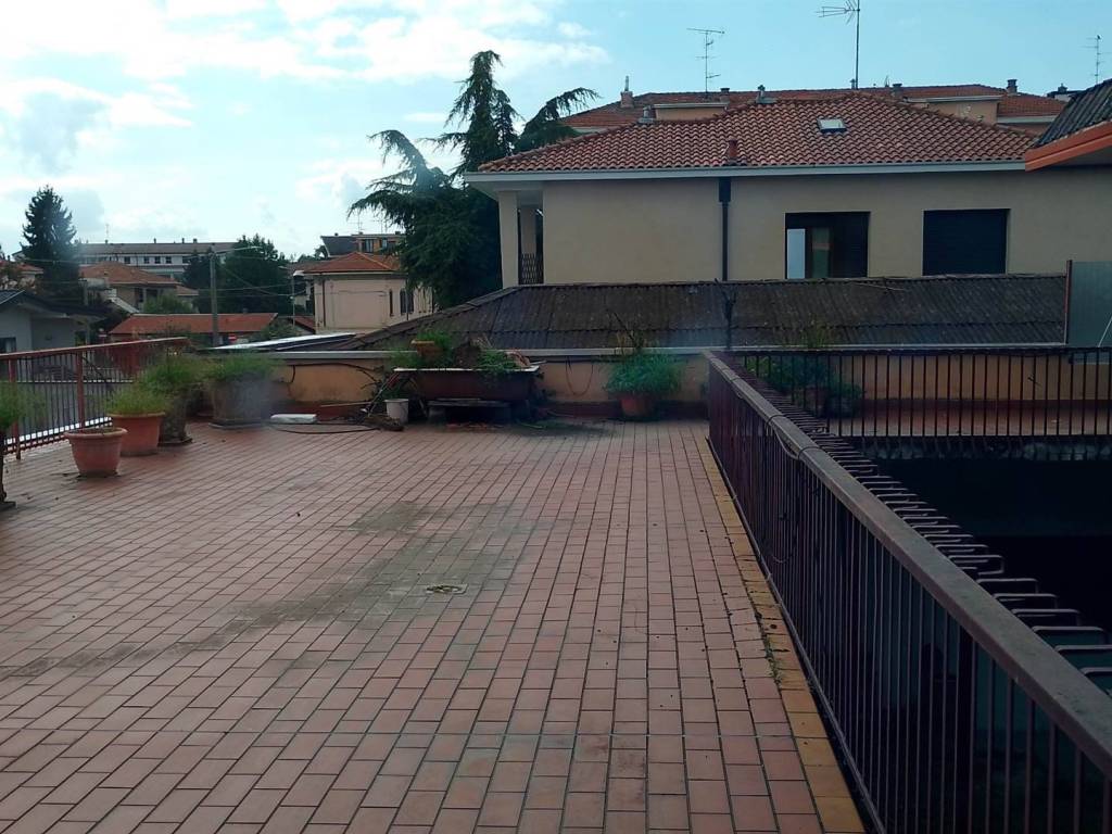 Casa indipendente a Busto arsizio in Via Pescara, 26 - Foto 4