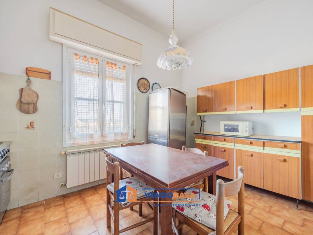 Villa a Albenga in Strada Comunale Villaggio Iris, 18 - Foto 2