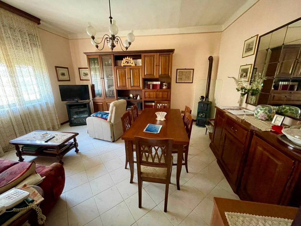 Appartamento a Monfalcone in Via Vincenzo Bellini, 13 - Foto 5