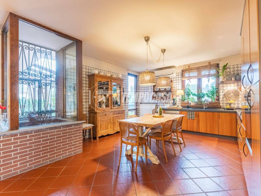 Villa a Cusago in Via Baggio 12 - Foto 4