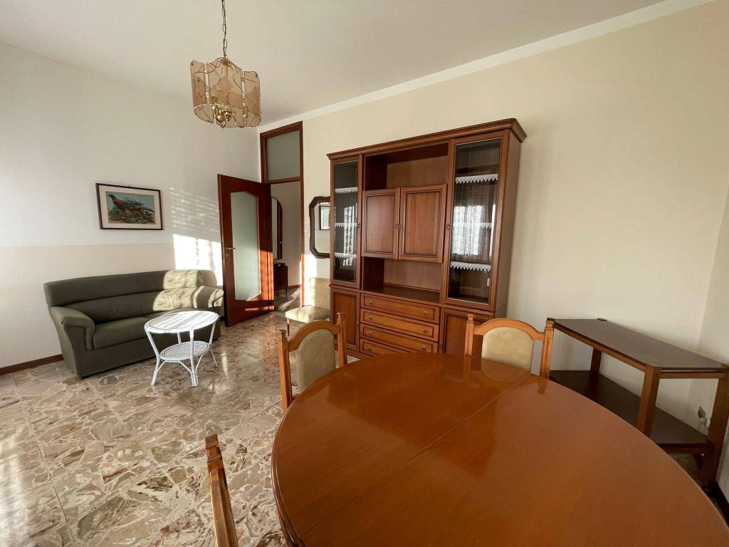 Appartamento a Olgiate comasco in Via Roma - Foto 4