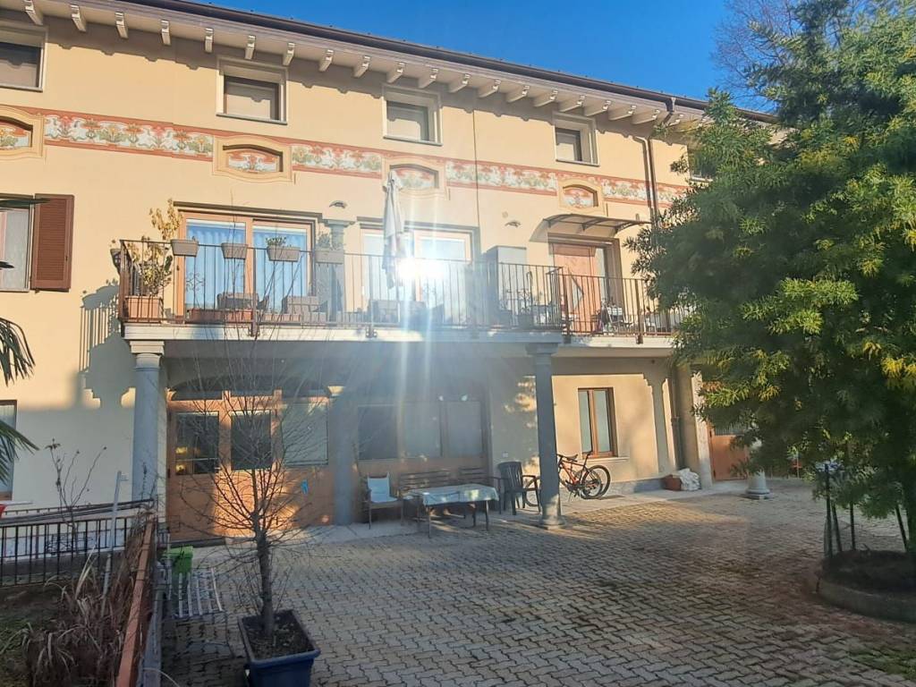 Appartamento a Cantello in Via Roma, 12 - Foto 4