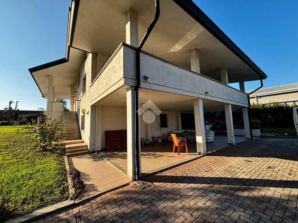 Villa a Pieve di soligo in Via Colobera - Foto 4