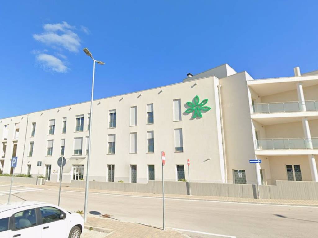 Palazzo / stabile a Polignano a mare in Via Mohandas Gandhi - Foto 4