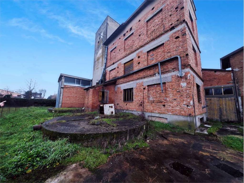 Rustico / casale a Novellara - Foto 2