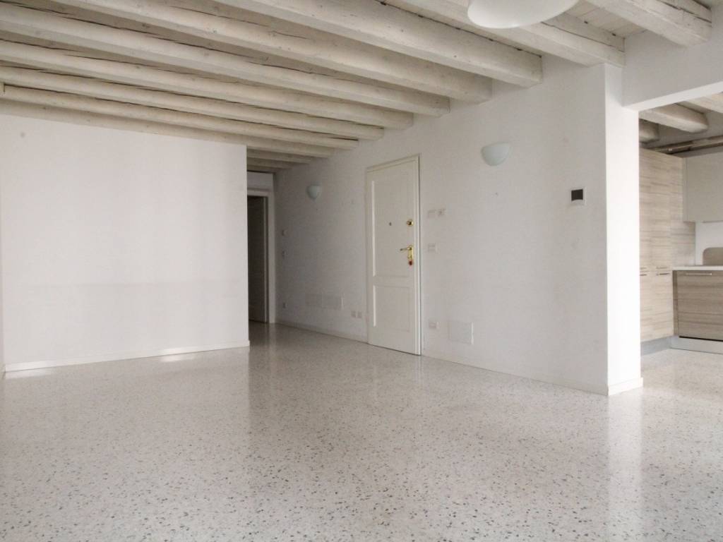 Appartamento a Vicenza in Contra' Pescherie Vecchie - Foto 3