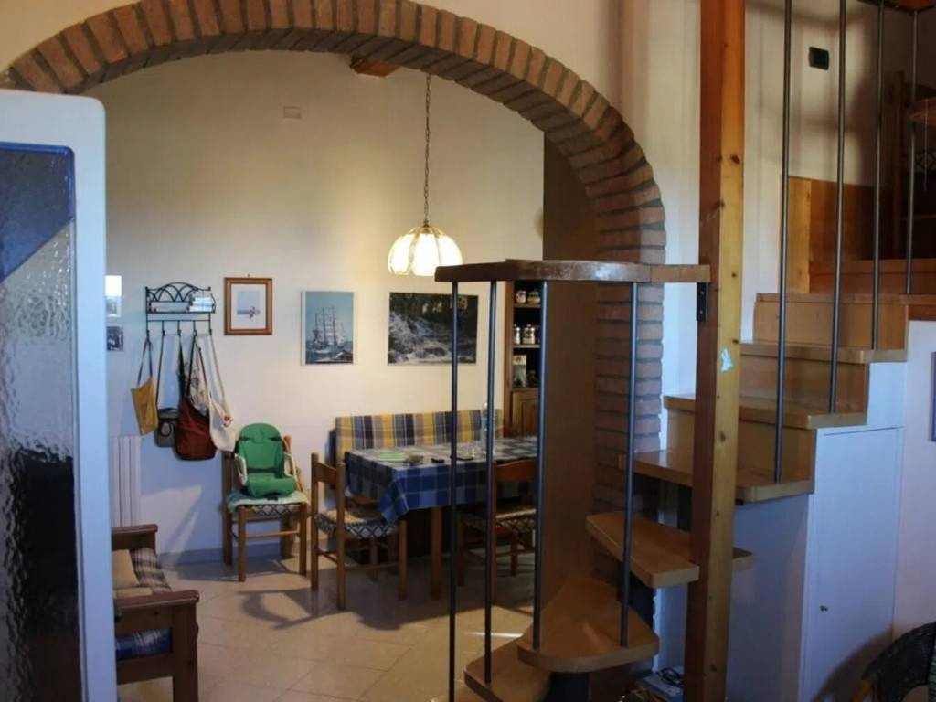 Appartamento a Guardistallo in Strada Provinciale Dei Tre Comuni - Foto 3