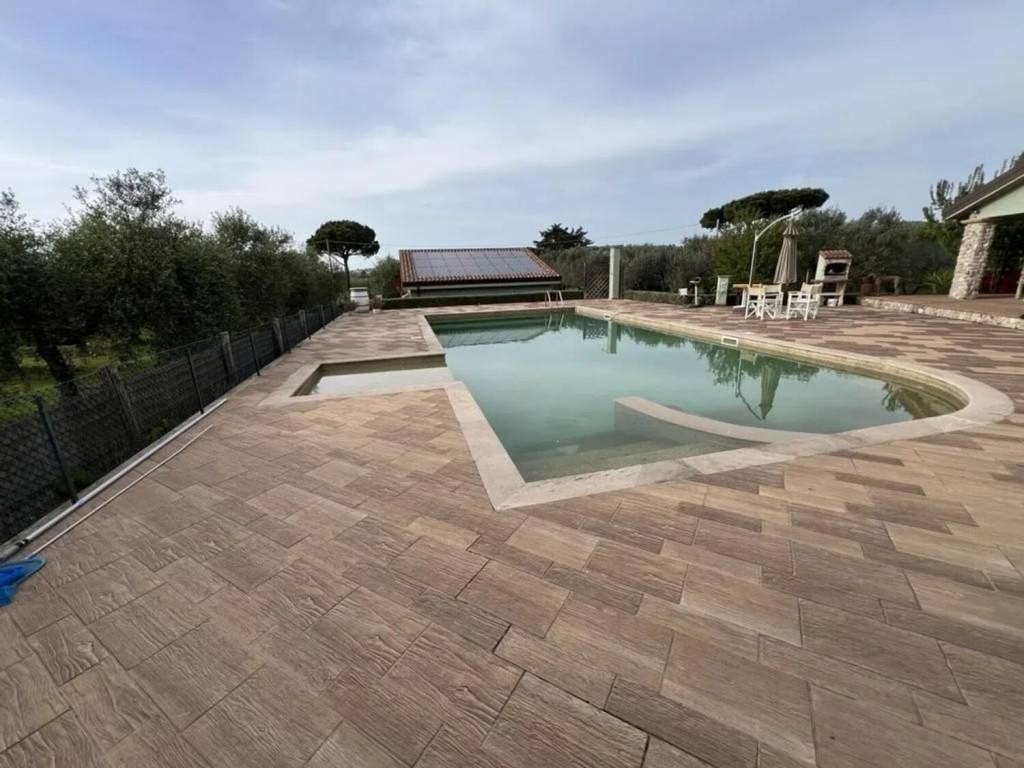 Villa a San vincenzo in Via San Bartolo - Foto 4