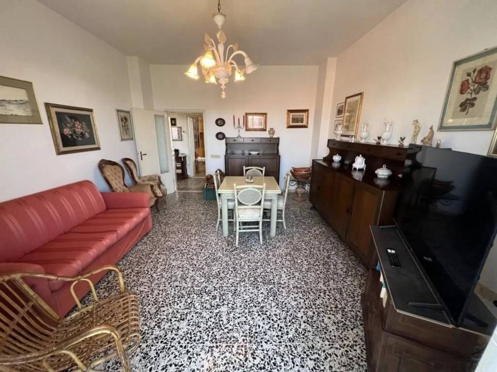 Appartamento a San vincenzo in Via Biserno - Foto 3