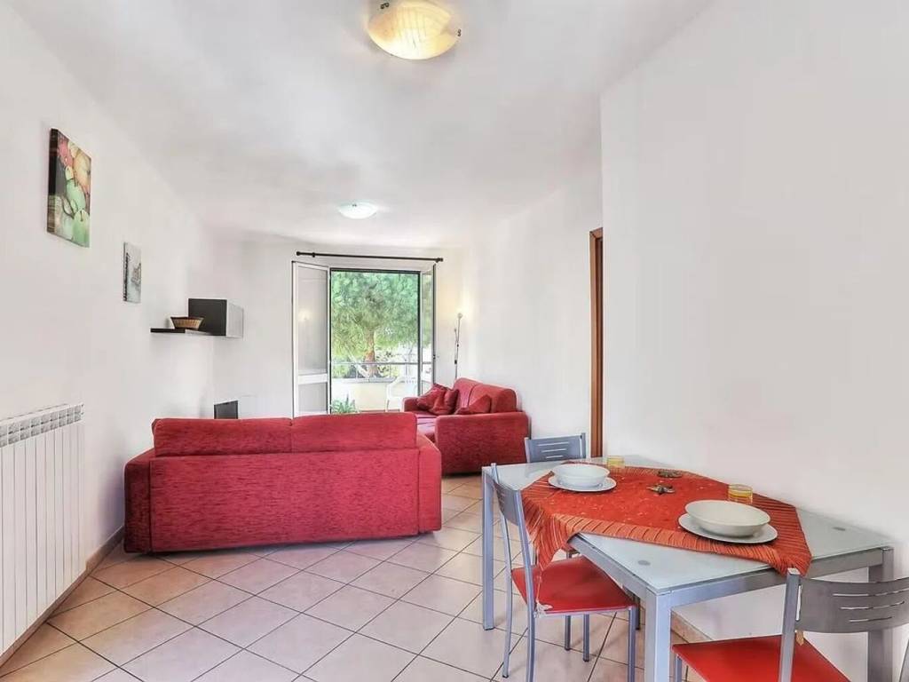 Appartamento a Cecina in Via Bartolomeo Colleoni - Foto 2