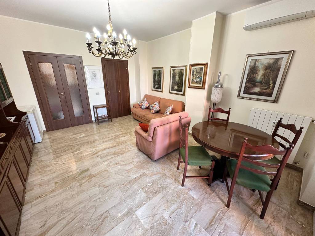 Appartamento a Cusano milanino in Via Camelie, 17 - Foto 4