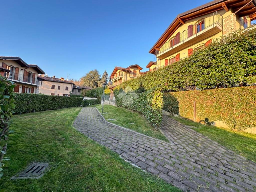 Appartamento a Calco in Via Ghislanzoni, 14 - Foto 4