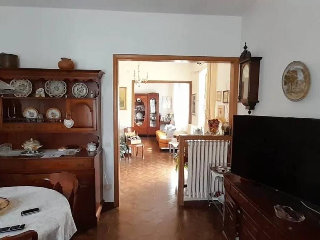 Appartamento a Cecina in Via Francesco Sforza - Foto 5