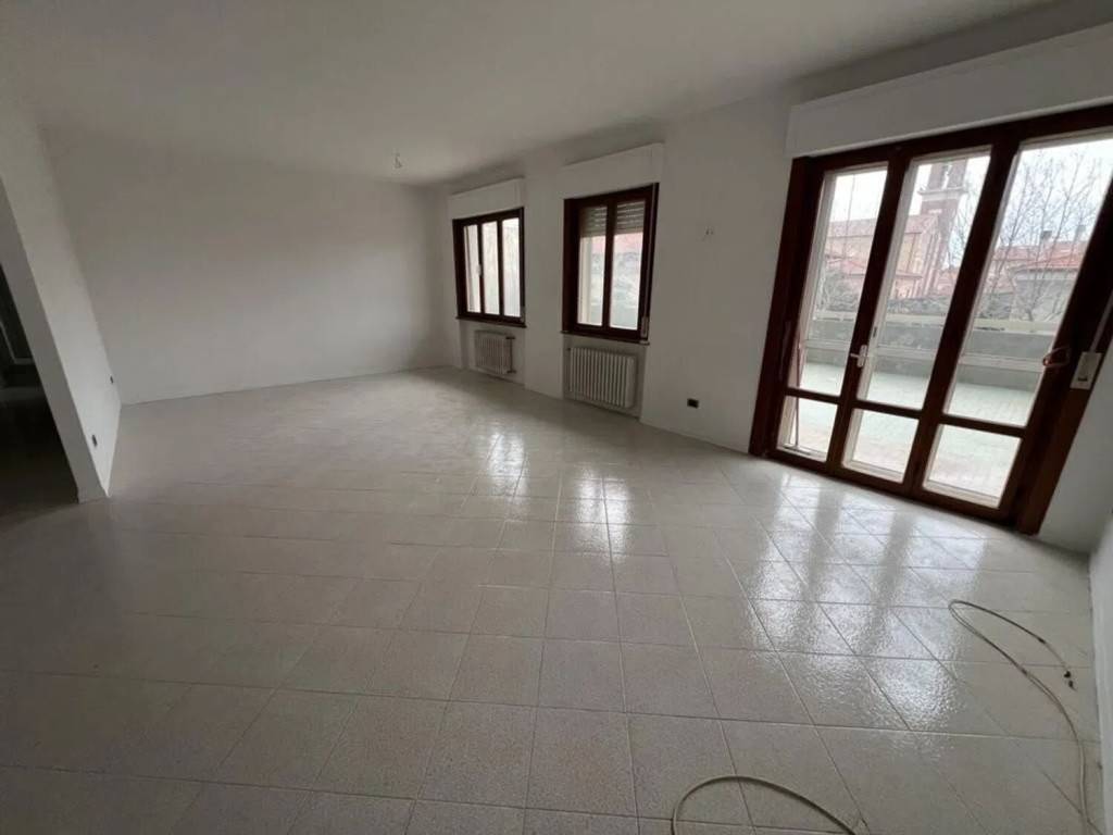Appartamento a Cecina in Viale Guglielmo Marconi - Foto 3