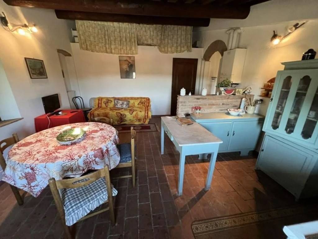 Appartamento a Cecina in Urb. Collemezzano Alto San Pietro In Palazzi-Collemezzano-Buca Del Gatto - Foto 5