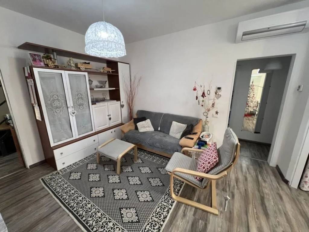 Appartamento a Cecina in Via Caduti Del Lavoro - Foto 2