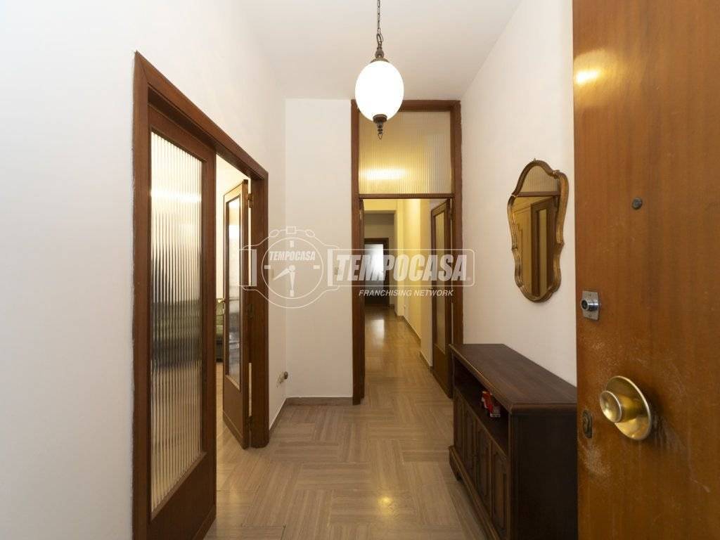 Appartamento a Perugia in Via Francesco Petrarca 10 - Foto 2