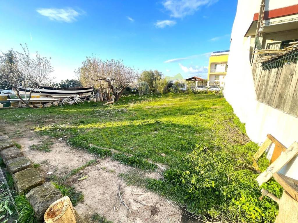 Terreno a Mola di bari in Via Bello Monsignor Tonino, 19 H - Foto 5