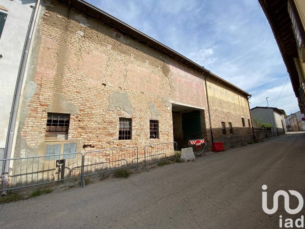 Palazzo / stabile a Asola in Via Giardino, 36 - Foto 2