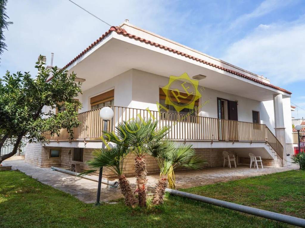 Villa a Mola di bari in Sp111, 117 - Foto 2