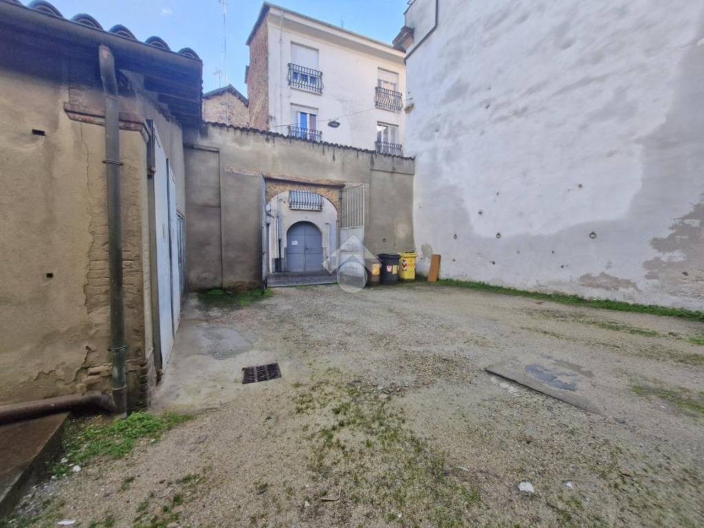 Appartamento a Asti in Vicolo giuseppe vincenzo cavalleri, 19 - Foto 2