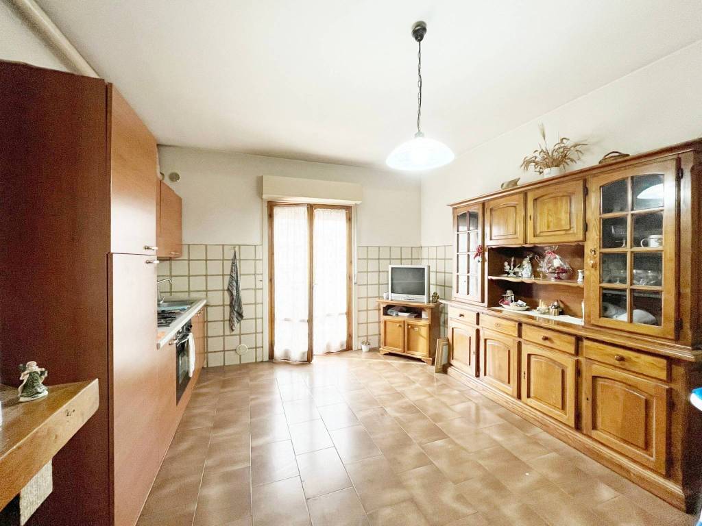 Appartamento a Umbertide in Via Salvador Allende, Umbertide, Perugia, Umbria, 06019, Italia - Foto 2
