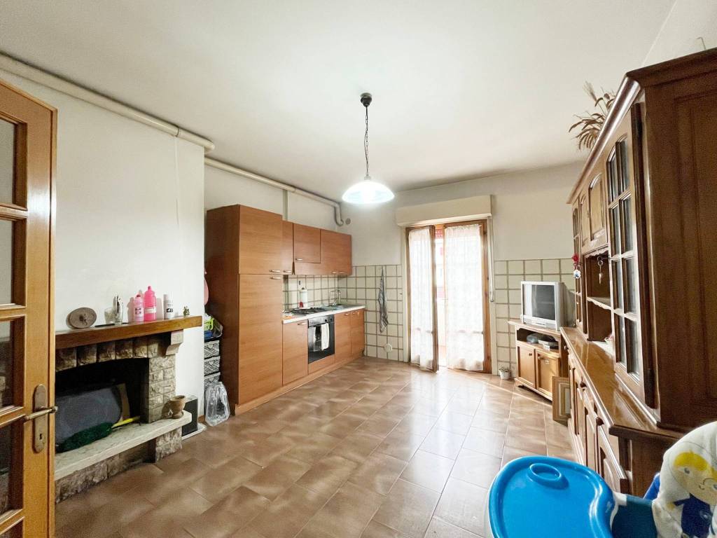 Appartamento a Umbertide in Via Salvador Allende, Umbertide, Perugia, Umbria, 06019, Italia - Foto 4