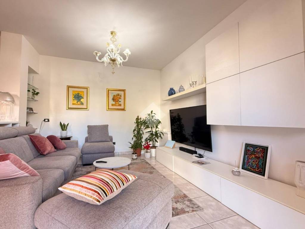 Villetta a schiera a Folignano in Via E. Quaresima, 6 - Foto 5