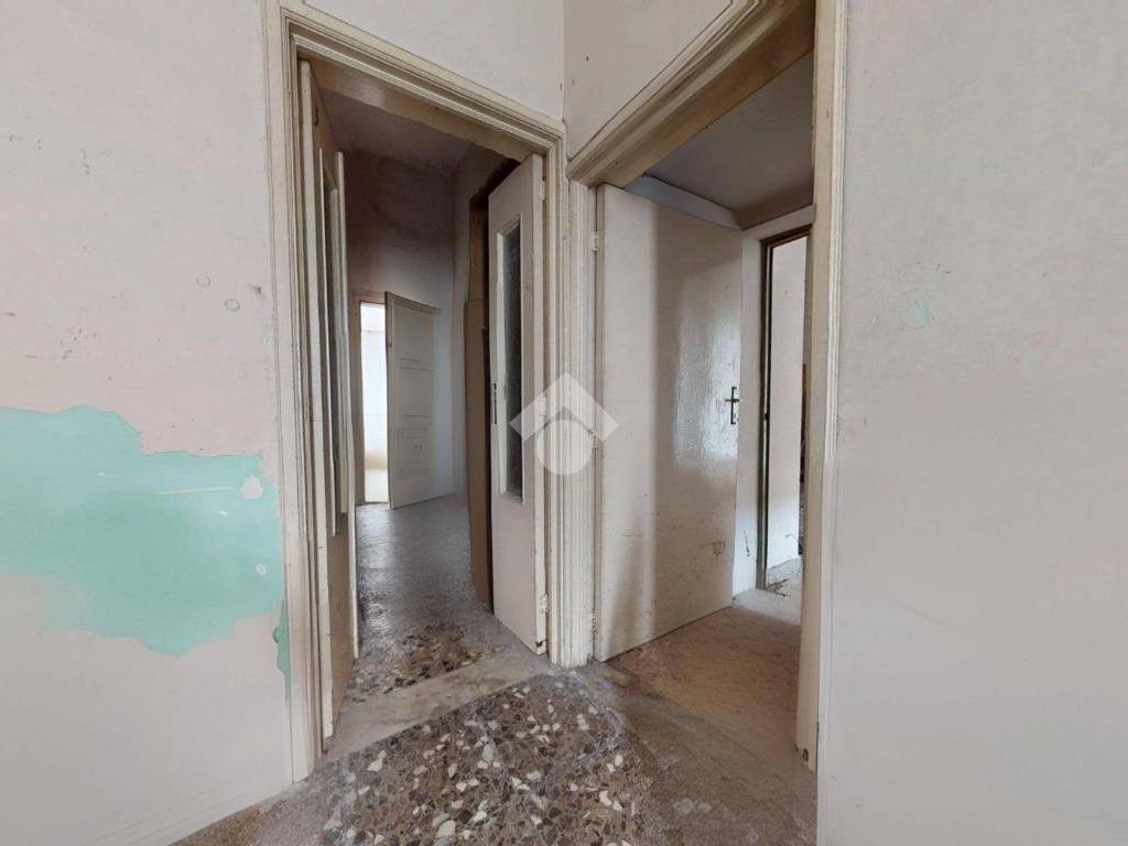 Casa indipendente a Francavilla fontana in Via Angelo Cavallo - Foto 5