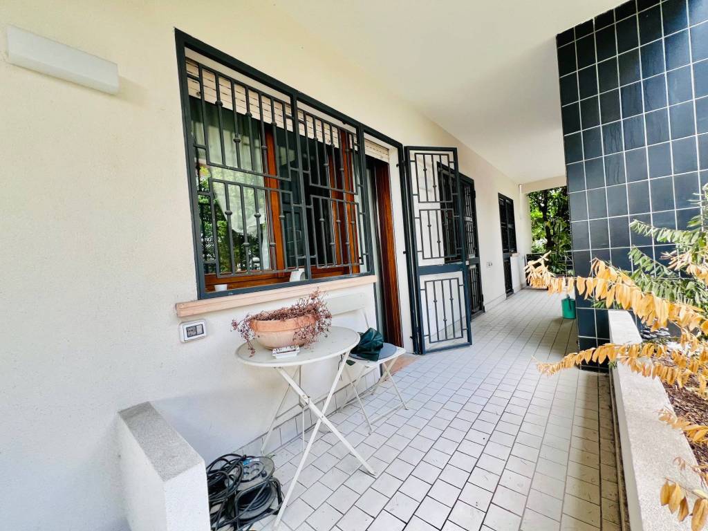 Appartamento a Riccione in Viale Maria Borman Ceccarini, 198 - Foto 5