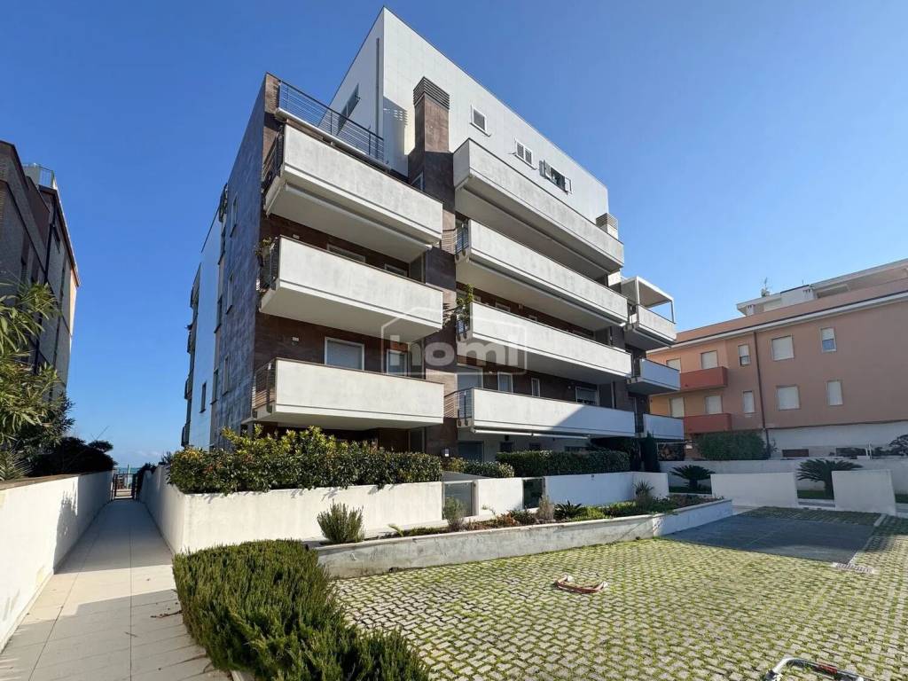 Appartamento a Francavilla al mare in Viale Nettuno, 195 - Foto 2