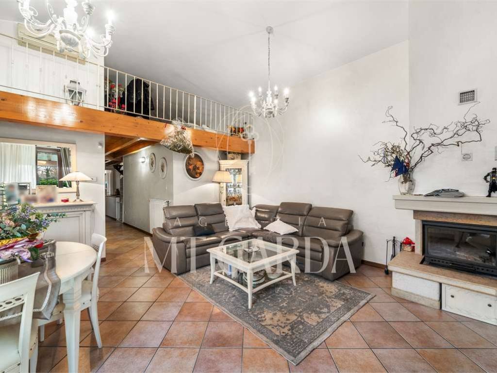 Villa a Manerba del garda in Via della selva, 49 - Foto 2