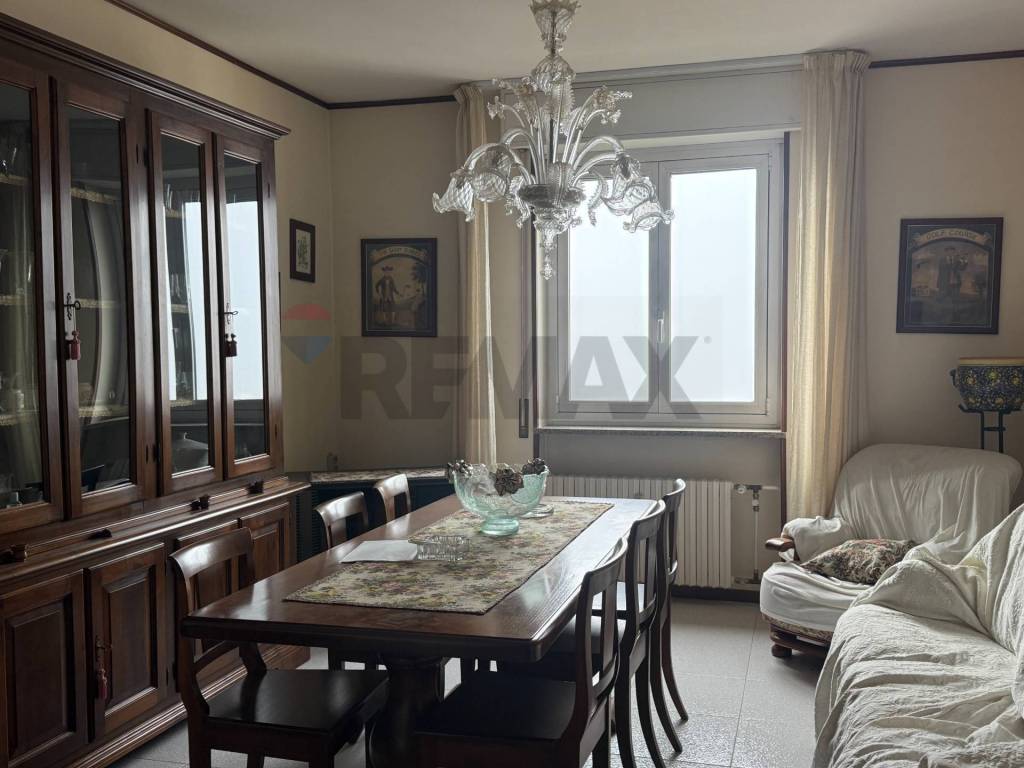 Appartamento a Castelletto sopra ticino in via Monterosa, 7 - Foto 3