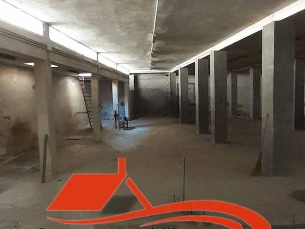 Box / garage a Siracusa in Via Unione Sovietica, 23 - Foto 5